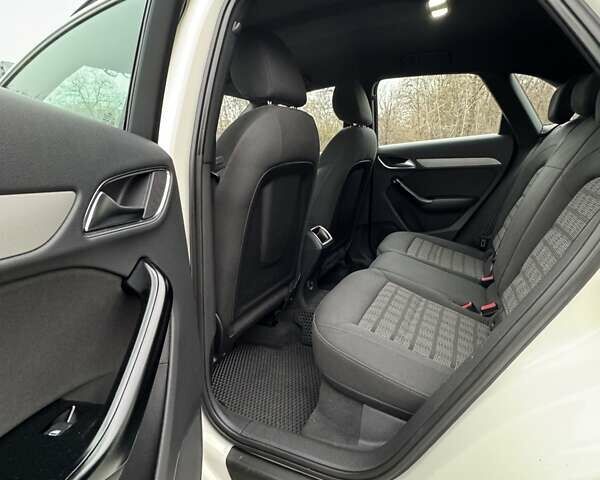 Белый Ауди Ку3, объемом двигателя 1.98 л и пробегом 213 тыс. км за 15300 $, фото 7 на Automoto.ua