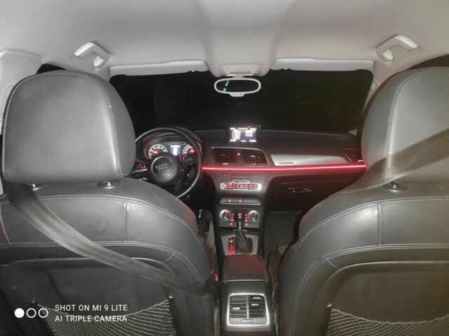 Білий Ауді Ку3, об'ємом двигуна 2 л та пробігом 250 тис. км за 10000 $, фото 13 на Automoto.ua