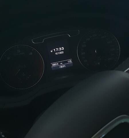 Белый Ауди Ку3, объемом двигателя 2 л и пробегом 197 тыс. км за 17000 $, фото 9 на Automoto.ua
