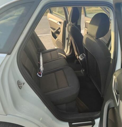 Білий Ауді Ку3, об'ємом двигуна 2 л та пробігом 243 тис. км за 6300 $, фото 13 на Automoto.ua