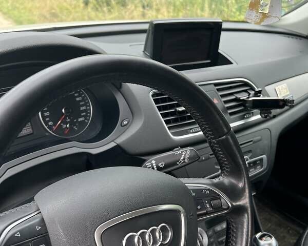 Білий Ауді Ку3, об'ємом двигуна 1.98 л та пробігом 235 тис. км за 16500 $, фото 4 на Automoto.ua