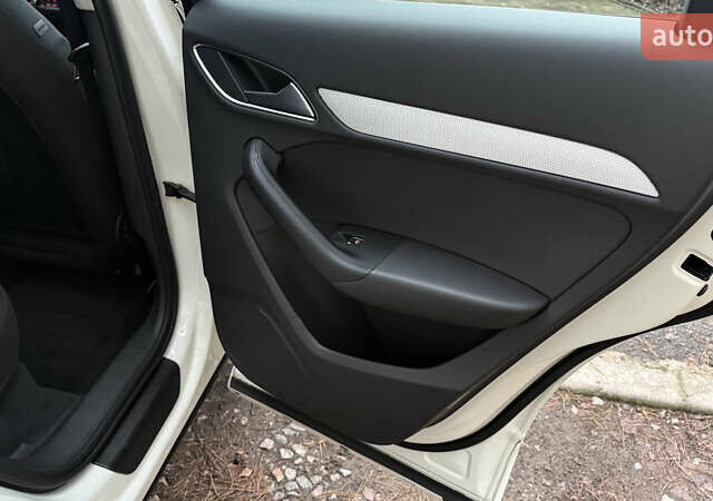 Білий Ауді Ку3, об'ємом двигуна 2 л та пробігом 205 тис. км за 16700 $, фото 33 на Automoto.ua