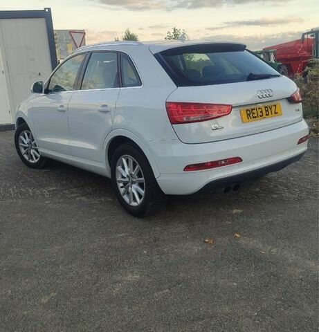 Білий Ауді Ку3, об'ємом двигуна 2 л та пробігом 243 тис. км за 6300 $, фото 2 на Automoto.ua