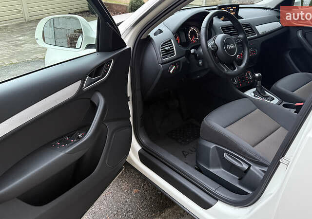 Білий Ауді Ку3, об'ємом двигуна 2 л та пробігом 205 тис. км за 16700 $, фото 18 на Automoto.ua