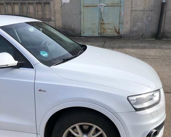 Белый Ауди Ку3, объемом двигателя 1.97 л и пробегом 176 тыс. км за 14500 $, фото 4 на Automoto.ua
