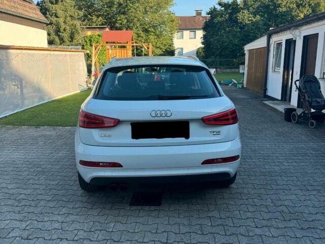 Білий Ауді Ку3, об'ємом двигуна 2 л та пробігом 80 тис. км за 9200 $, фото 4 на Automoto.ua