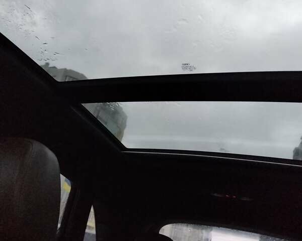 Белый Ауди Ку3, объемом двигателя 2 л и пробегом 159 тыс. км за 14700 $, фото 24 на Automoto.ua