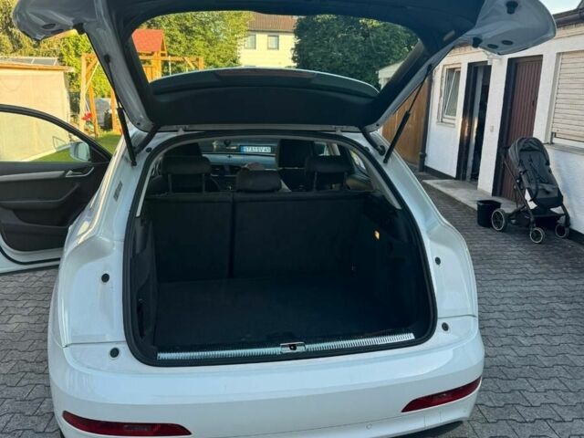 Білий Ауді Ку3, об'ємом двигуна 2 л та пробігом 80 тис. км за 9200 $, фото 9 на Automoto.ua