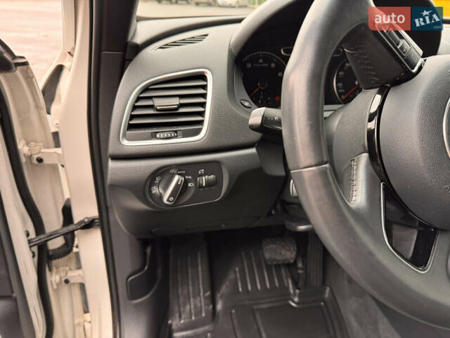 Белый Ауди Ку3, объемом двигателя 2 л и пробегом 165 тыс. км за 15950 $, фото 20 на Automoto.ua