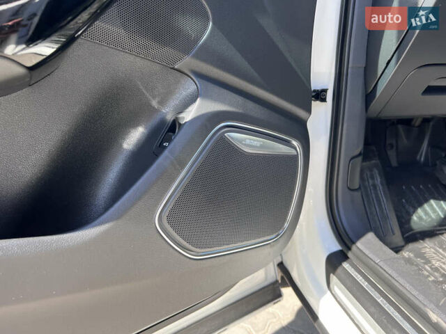 Белый Ауди Ку3, объемом двигателя 1.98 л и пробегом 210 тыс. км за 14990 $, фото 10 на Automoto.ua