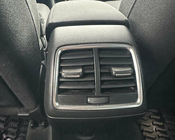 Белый Ауди Ку3, объемом двигателя 1.97 л и пробегом 166 тыс. км за 18499 $, фото 21 на Automoto.ua