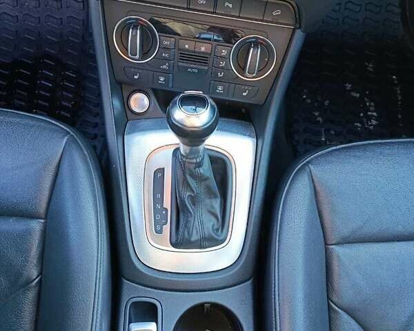 Белый Ауди Ку3, объемом двигателя 1.98 л и пробегом 108 тыс. км за 15700 $, фото 5 на Automoto.ua