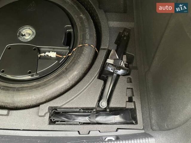 Белый Ауди Ку3, объемом двигателя 1.98 л и пробегом 119 тыс. км за 17300 $, фото 45 на Automoto.ua