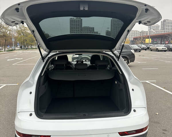 Белый Ауди Ку3, объемом двигателя 1.97 л и пробегом 166 тыс. км за 18499 $, фото 22 на Automoto.ua