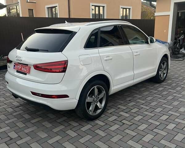 Білий Ауді Ку3, об'ємом двигуна 2 л та пробігом 128 тис. км за 13500 $, фото 3 на Automoto.ua