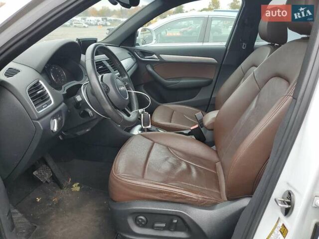 Белый Ауди Ку3, объемом двигателя 2 л и пробегом 111 тыс. км за 2900 $, фото 6 на Automoto.ua