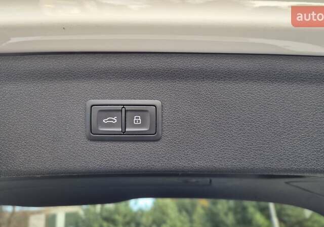 Белый Ауди Ку3, объемом двигателя 2 л и пробегом 279 тыс. км за 15900 $, фото 36 на Automoto.ua