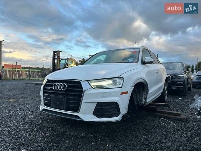 Белый Ауди Ку3, объемом двигателя 0 л и пробегом 160 тыс. км за 10900 $, фото 1 на Automoto.ua