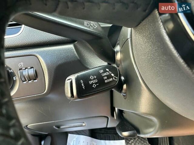 Білий Ауді Ку3, об'ємом двигуна 1.98 л та пробігом 147 тис. км за 16300 $, фото 23 на Automoto.ua