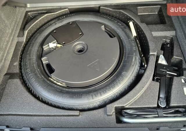 Белый Ауди Ку3, объемом двигателя 2 л и пробегом 279 тыс. км за 15900 $, фото 37 на Automoto.ua