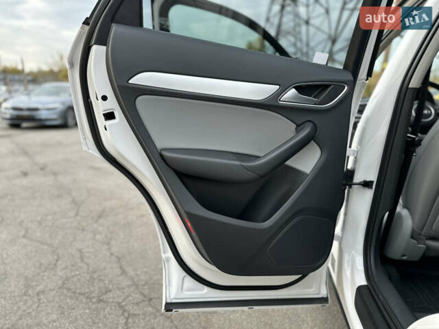 Белый Ауди Ку3, объемом двигателя 1.98 л и пробегом 130 тыс. км за 19500 $, фото 17 на Automoto.ua