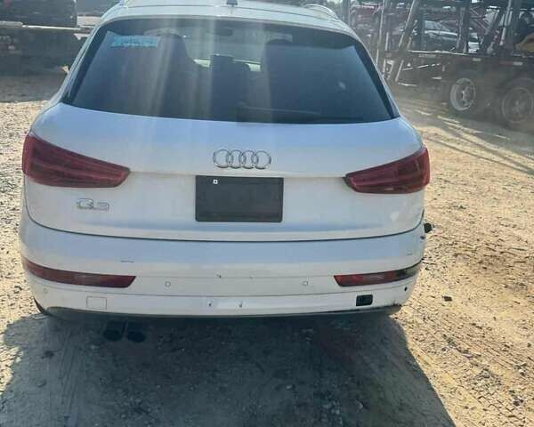 Білий Ауді Ку3, об'ємом двигуна 2 л та пробігом 173 тис. км за 9600 $, фото 2 на Automoto.ua
