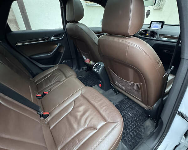 Белый Ауди Ку3, объемом двигателя 1.98 л и пробегом 127 тыс. км за 16500 $, фото 17 на Automoto.ua