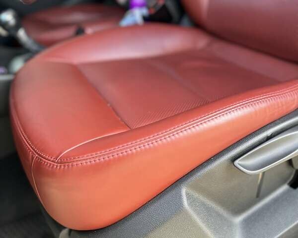 Білий Ауді Ку3, об'ємом двигуна 1.4 л та пробігом 113 тис. км за 20700 $, фото 7 на Automoto.ua