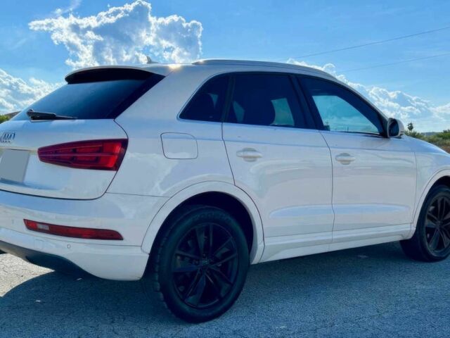Білий Ауді Ку3, об'ємом двигуна 2 л та пробігом 75 тис. км за 7100 $, фото 7 на Automoto.ua