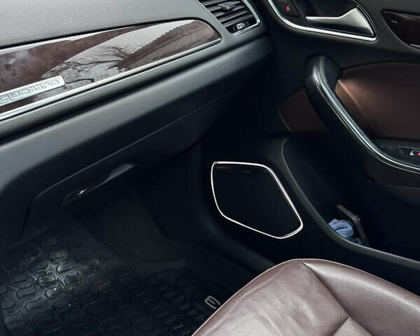 Белый Ауди Ку3, объемом двигателя 1.98 л и пробегом 127 тыс. км за 16500 $, фото 28 на Automoto.ua