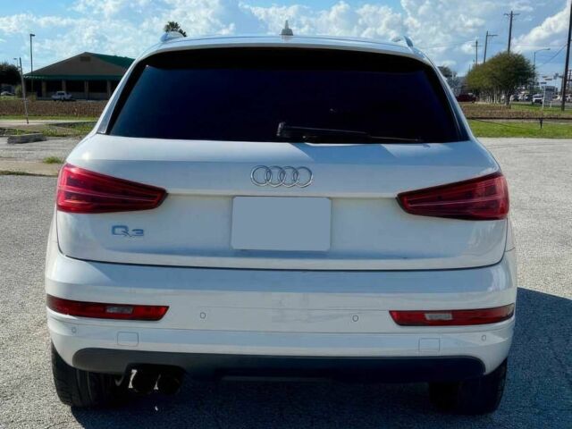 Білий Ауді Ку3, об'ємом двигуна 2 л та пробігом 75 тис. км за 7100 $, фото 6 на Automoto.ua