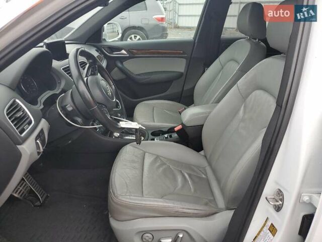 Белый Ауди Ку3, объемом двигателя 1.98 л и пробегом 38 тыс. км за 3500 $, фото 6 на Automoto.ua