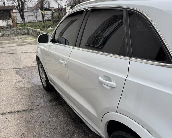 Белый Ауди Ку3, объемом двигателя 1.98 л и пробегом 127 тыс. км за 16500 $, фото 4 на Automoto.ua