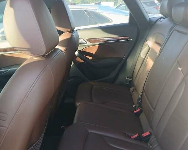 Білий Ауді Ку3, об'ємом двигуна 2 л та пробігом 173 тис. км за 9600 $, фото 5 на Automoto.ua