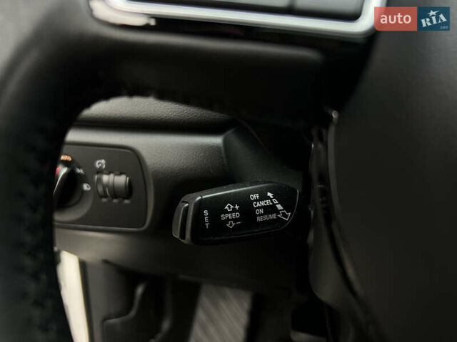 Белый Ауди Ку3, объемом двигателя 2 л и пробегом 208 тыс. км за 14700 $, фото 72 на Automoto.ua