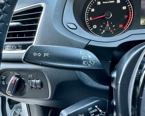 Белый Ауди Ку3, объемом двигателя 1.98 л и пробегом 188 тыс. км за 15999 $, фото 49 на Automoto.ua