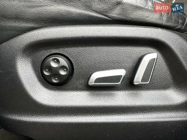 Ауди Ку3 2017 в Львове на Automoto.ua Белый Ауди Ку3, объемом двигателя 2 л и пробегом 206 тыс. км за 12999 $, фото 18 на Automoto.ua