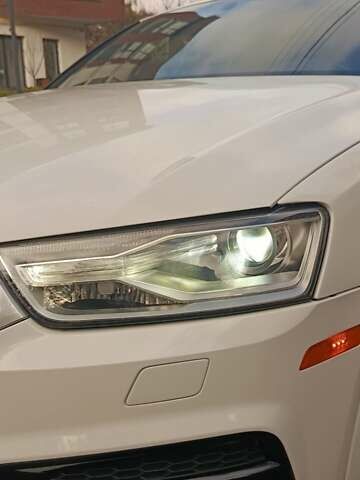 Білий Ауді Ку3, об'ємом двигуна 1.98 л та пробігом 108 тис. км за 16400 $, фото 13 на Automoto.ua