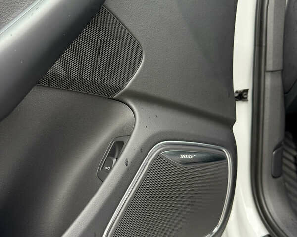 Ауді Ку3 2017 у Києві на Automoto.ua Білий Ауді Ку3, об'ємом двигуна 1.98 л та пробігом 44 тис. км за 18300 $, фото 10 на Automoto.ua