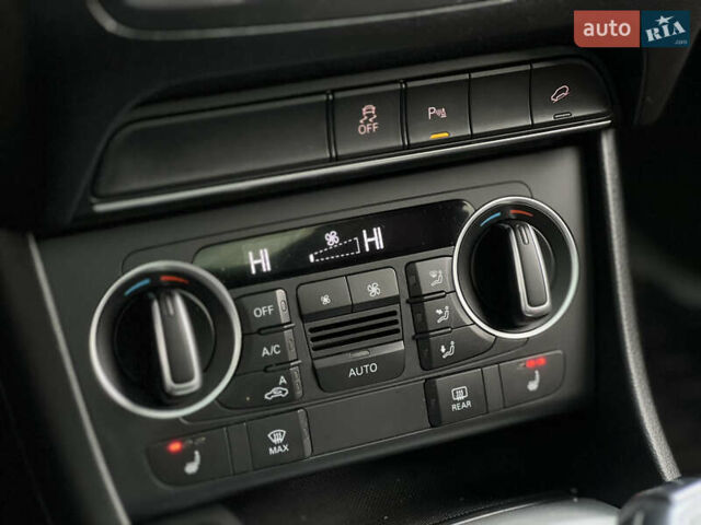 Белый Ауди Ку3, объемом двигателя 2 л и пробегом 208 тыс. км за 14700 $, фото 49 на Automoto.ua