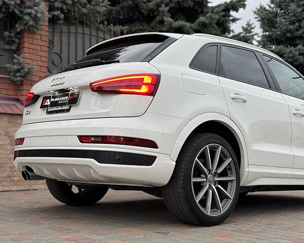 Белый Ауди Ку3, объемом двигателя 2 л и пробегом 80 тыс. км за 19990 $, фото 62 на Automoto.ua