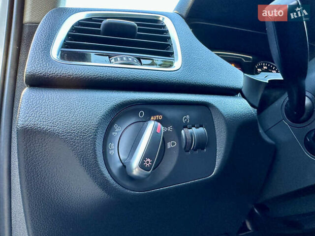 Белый Ауди Ку3, объемом двигателя 1.98 л и пробегом 188 тыс. км за 15999 $, фото 44 на Automoto.ua