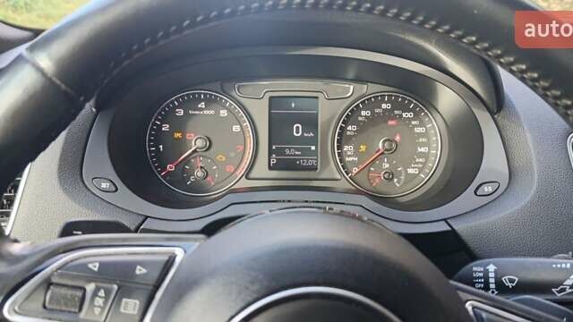 Білий Ауді Ку3, об'ємом двигуна 1.98 л та пробігом 108 тис. км за 16400 $, фото 28 на Automoto.ua