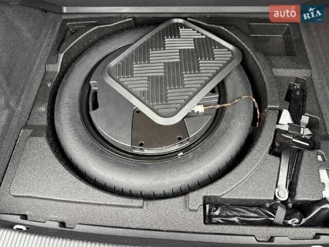 Білий Ауді Ку3, об'ємом двигуна 1.98 л та пробігом 137 тис. км за 18700 $, фото 32 на Automoto.ua