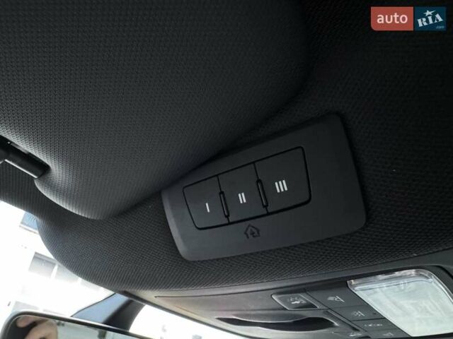 Білий Ауді Ку3, об'ємом двигуна 2 л та пробігом 107 тис. км за 17800 $, фото 21 на Automoto.ua