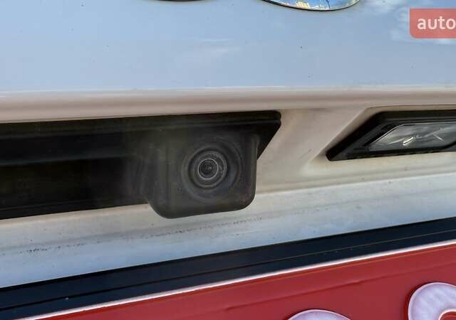 Белый Ауди Ку3, объемом двигателя 1.98 л и пробегом 118 тыс. км за 20900 $, фото 17 на Automoto.ua