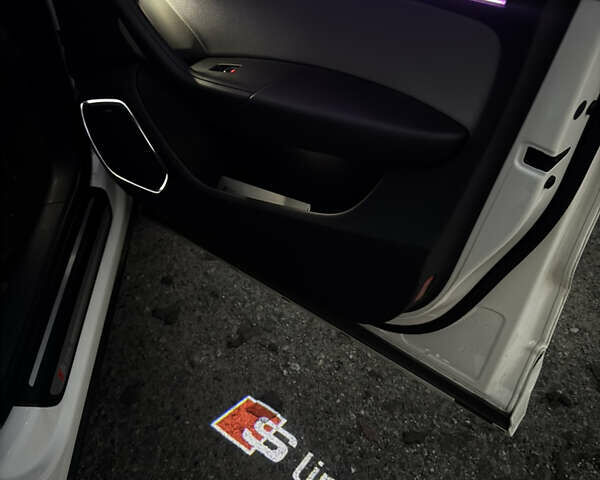 Белый Ауди Ку3, объемом двигателя 1.98 л и пробегом 62 тыс. км за 21500 $, фото 15 на Automoto.ua