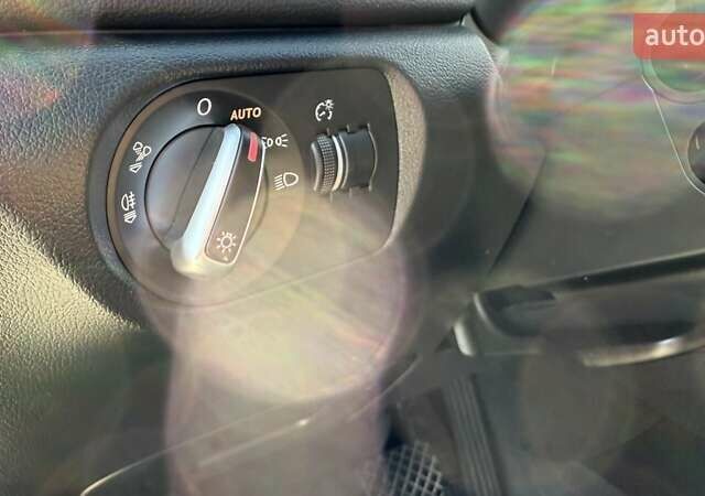 Білий Ауді Ку3, об'ємом двигуна 1.98 л та пробігом 118 тис. км за 19950 $, фото 27 на Automoto.ua