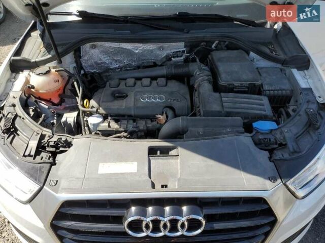 Белый Ауди Ку3, объемом двигателя 1.98 л и пробегом 120 тыс. км за 3000 $, фото 11 на Automoto.ua