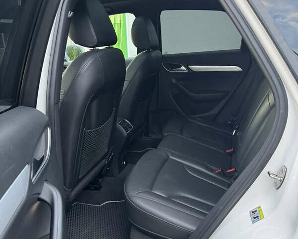 Білий Ауді Ку3, об'ємом двигуна 2 л та пробігом 92 тис. км за 21500 $, фото 32 на Automoto.ua